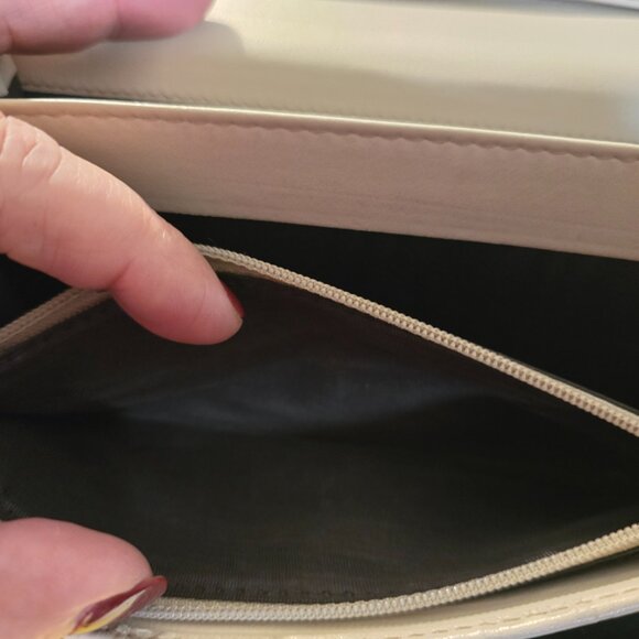 *GUCCI* Authentic GG Signature Leather Wallet w/Gold Name Plate Single Fold/Snap - Picture 14 of 16